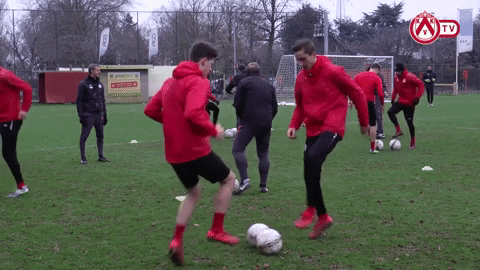 soccer dancing GIF by KV Kortrijk