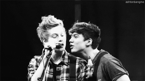 5sos s GIF