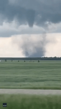 Footage Captures Moment Large Tornado Forms in Central Alberta