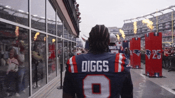 Run Out Stefon Diggs GIF by New England Patriots