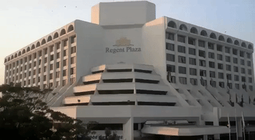 Hotel Guests Stranded After Deadly Fire Rips Through Karachi's Regent Hotel