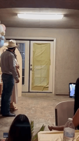 Expectant Couple Involve Dog in Creative Gender Reveal