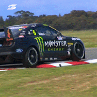 Flying V8 Supercars GIF by Supercars Championship