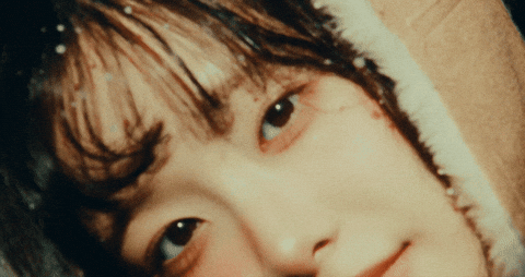 addamakpop giphyupload christmas smile snow GIF