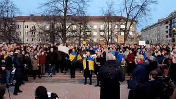Lithuanians Gather in Capital in Solidarity With Ukraine After Zelensky Appeals for Support