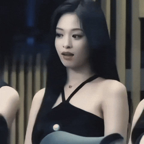 ahyeoncore kpop asa babymonster ruka GIF