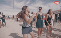 we can dance GIF by Studio Brussel