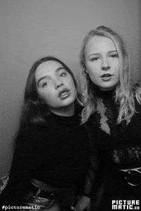 Uk Photo Booth GIF by picturematic