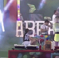 Queda Big Brother GIF