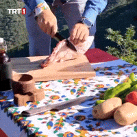 Hungry Chef GIF by TRT