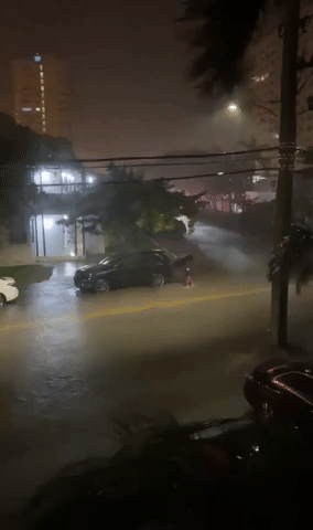 Heavy Rain Floods Streets in Fort Lauderdale