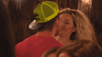 happy temptation island GIF by Videoland