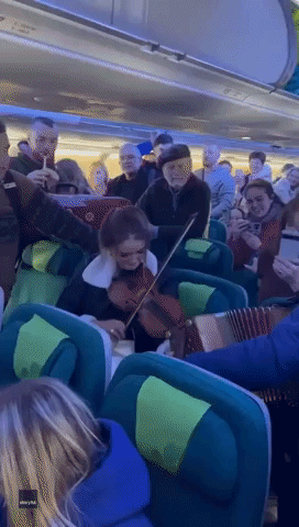 Irish Band Entertains Travelers on Flight From Dublin to NYC