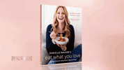 danielle walker kelliepickler GIF by Pickler & Ben