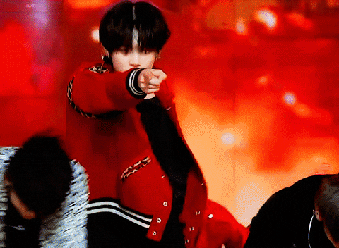 chu5b82faf0fdaa4327a6ae7bdc66cd879a giphyupload GIF