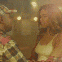 Reggaeton Kiss GIF by DonOmar