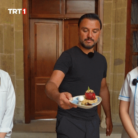 Celebration Eat GIF by TRT