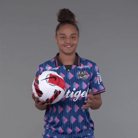 Football Foot GIF by EA Guingamp