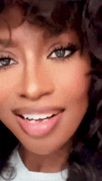 Sexy Naomi Campbell GIF by XOXO Virgin Hair