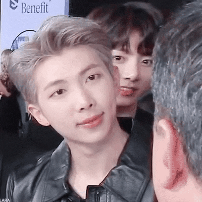 kpoopshiz giphyupload GIF