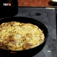Hungry Breakfast GIF by TRT