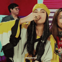 nickifavrepe kiss kisses peru cantante GIF