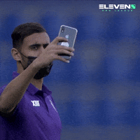 Selfie Proleague GIF by ElevenSportsBE