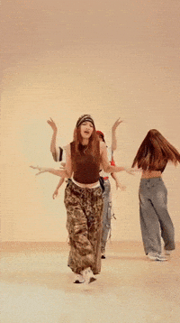 Bini Colet GIF