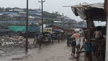 Rain Falls on Rohingya Refugee Camp as Bangladesh Swept by Torrential Downpours