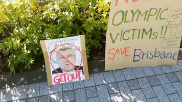 Anti-Olympics Protest Held in Tokyo as COVID Cases Surge