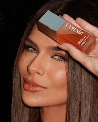 Flávia Klemz GIF