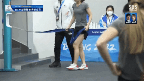 a0562ab096a24a46aad04ced9ce4af05 giphyupload GIF