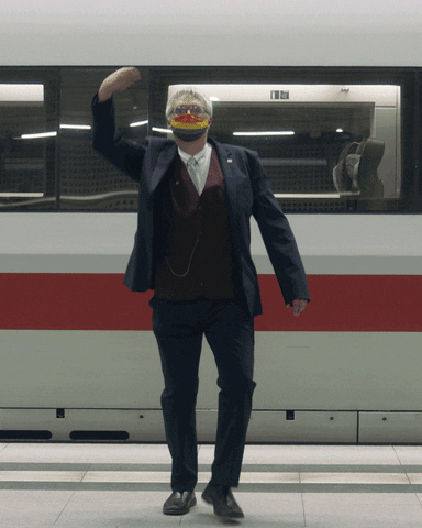 Deutsche Bahn Dancing GIF by Deutsche Bahn Personenverkehr