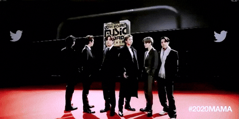 djisnfefw giphyupload GIF
