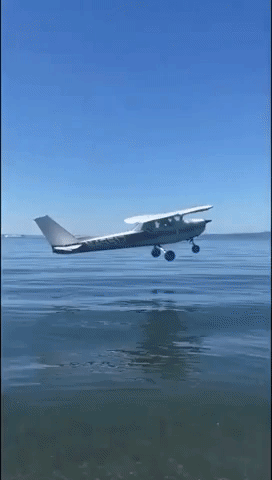 Small Plane Crashes Into Water