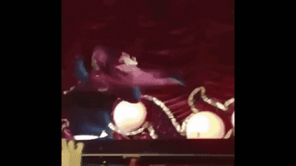 ydrpinkysarceviit giphygifmaker giphygifmakermobile les twins uwu GIF