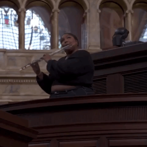 Lizzo Plays Antique Flutes In Library Of Congress