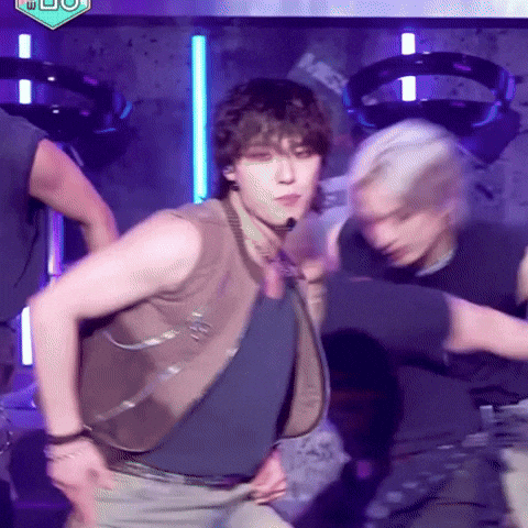 Good Looking Lee Chan GIF