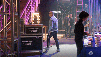 Howie Mandel Lol GIF by America's Got Talent