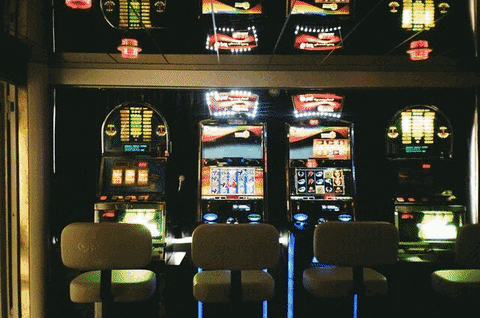 cristobalhuber giphyupload online betting ufabet GIF