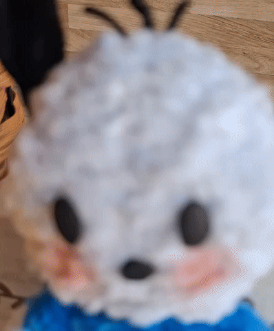 giphy.gif