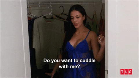 Snuggling 90 Day Fiance GIF by TLC
