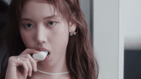 Nmixx GIF