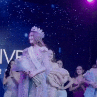 Dominga López GIF