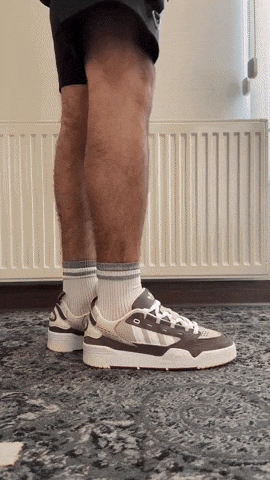 Adidas adi2000 en acción (GIF)