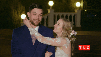 90 Day Fiance Kiss GIF by TLC