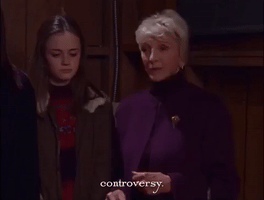 season 2 netflix GIF by Gilmore Girls 