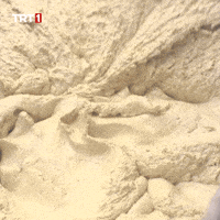 Hungry Cake GIF by TRT