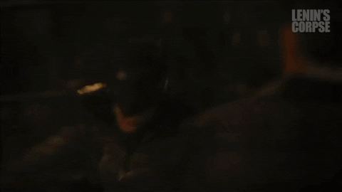 leninscorpse giphyupload penguin dc comics robert pattinson GIF
