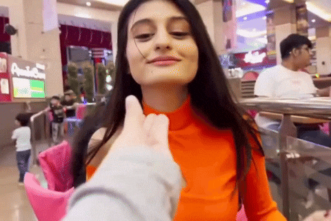 Qt Chin GIF